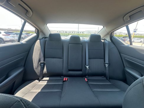 Used 2024 Nissan Altima 2.5 S image 36
