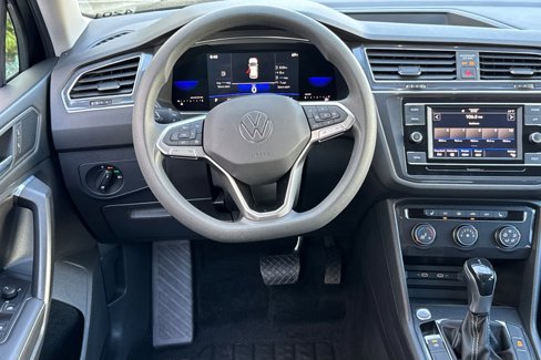 Used 2022 Volkswagen Tiguan S image 14