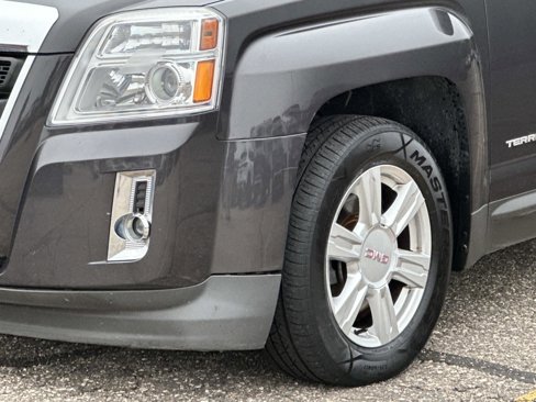 Certified 2014 GMC Terrain SLE w/ Convenience Package image 9