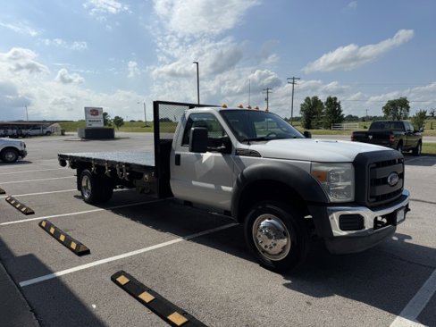 Used 2013 Ford F550 2WD Regular Cab Super Duty w/ Payload Upgrade Pkg image 4