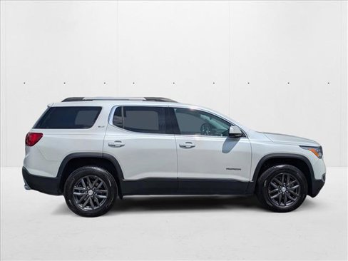 Used 2017 GMC Acadia SLT image 4