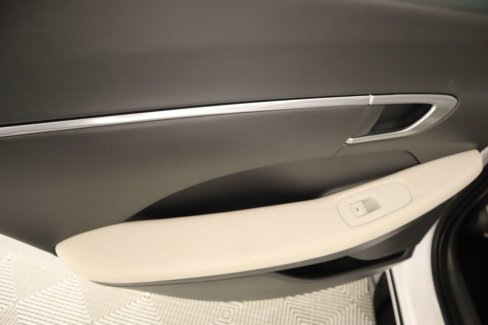 Used 2022 Hyundai Sonata SEL image 15