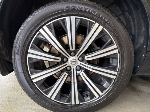Certified 2023 Volvo XC90 B6 Plus w/ Protection Package Premier image 16