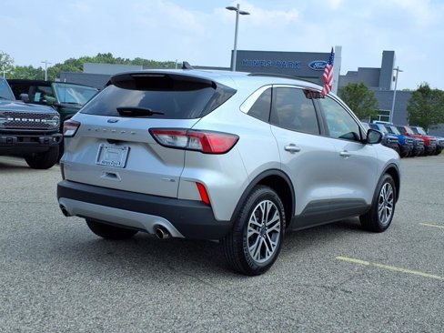Used 2020 Ford Escape SEL image 7