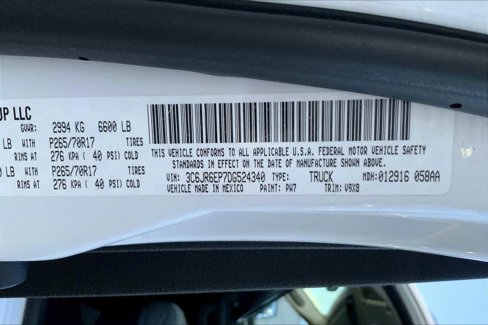 Used 2013 RAM 1500 Classic SLT image 25