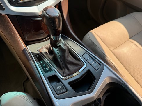 Used 2012 Cadillac SRX Premium image 28