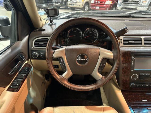 Used 2012 GMC Sierra 3500 Denali image 20