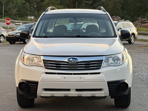 Used 2010 Subaru Forester 2.5X image 22