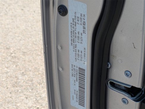 Used 2018 Chrysler 300 S w/ 300S Premium Group image 39