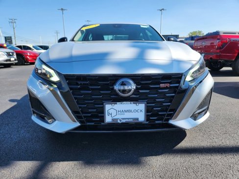 Used 2023 Nissan Altima 2.5 SR image 43