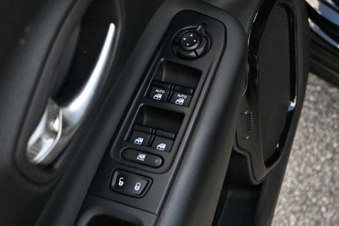 Used 2022 Jeep Renegade Altitude image 34