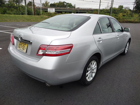 Used 2010 Toyota Camry XLE image 6