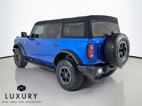Used 2022 Ford Bronco Badlands image 6