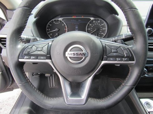 Used 2020 Nissan Altima 2.5 SR image 13