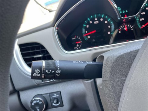 Used 2017 Chevrolet Traverse LS image 27