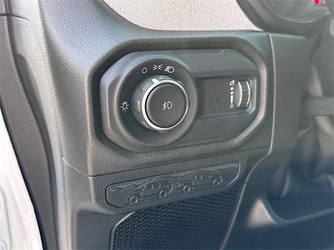 Used 2025 Jeep Wrangler Sport image 24