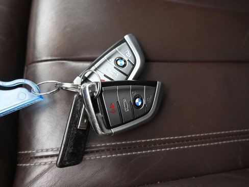 Used 2015 BMW X5 xDrive35d image 53