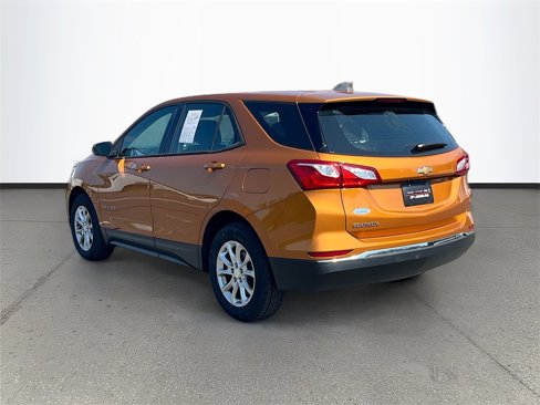 Used 2018 Chevrolet Equinox LS image 5