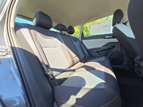 New 2025 Volkswagen Taos S image 15