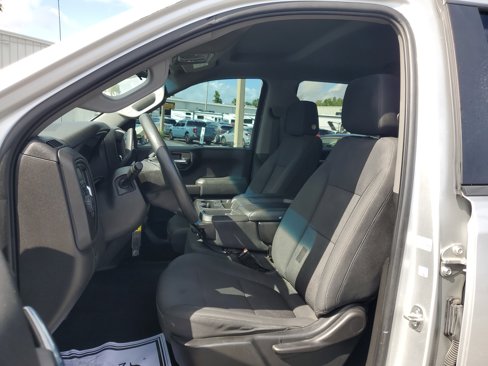 Used 2020 Chevrolet Silverado 1500 Custom w/ Custom Value Package image 10