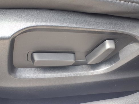 Used 2021 MAZDA CX-5 Touring image 12