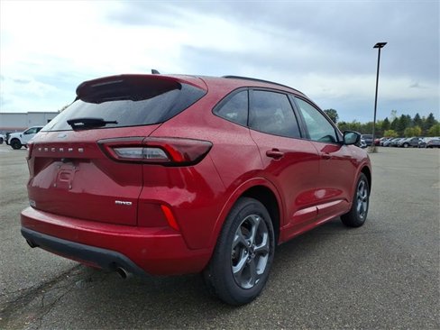 Certified 2023 Ford Escape ST-Line w/ Tech Pack #1 image 6