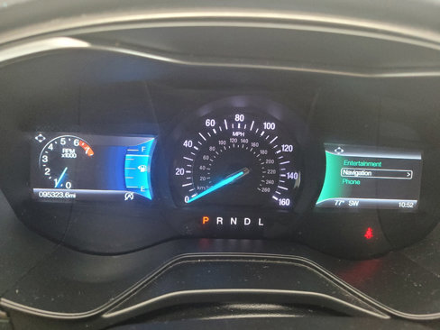 Used 2020 Ford Fusion SE image 23