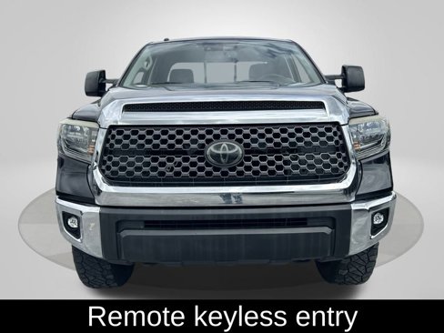 Used 2018 Toyota Tundra SR5 image 3