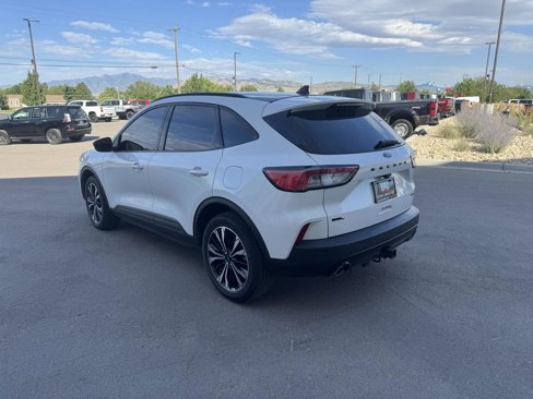 Used 2022 Ford Escape SEL image 4