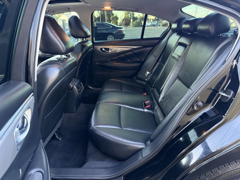 Used 2017 INFINITI Q50 2.0t w/ Moonroof Package image 17