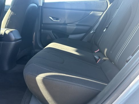 Used 2023 Hyundai Elantra SEL image 22
