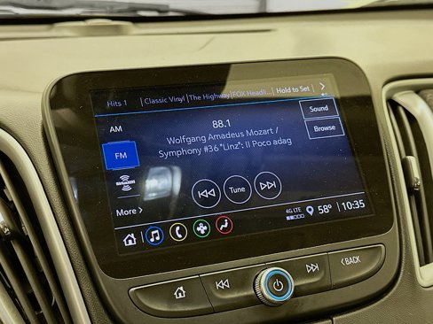Used 2023 Chevrolet Malibu LT image 21