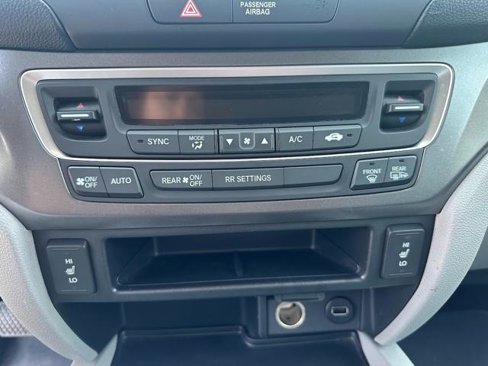Used 2017 Honda Ridgeline RTL image 16