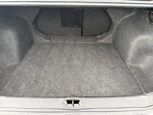 Used 2015 Chrysler 200 Limited image 11