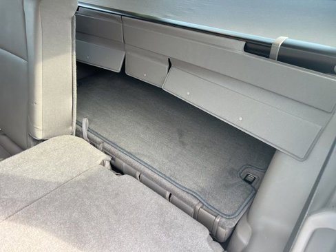 Used 2018 Lexus GX 460 image 9
