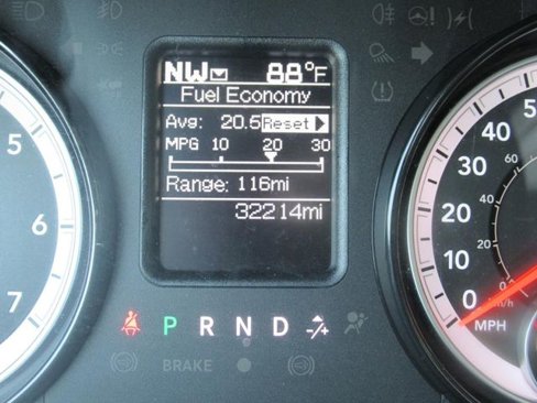 Used 2024 RAM 1500 Classic SLT image 27