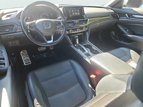 Certified 2018 Honda Accord Sport image 11