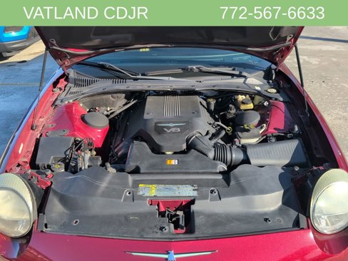 Used 2004 Ford Thunderbird image 35