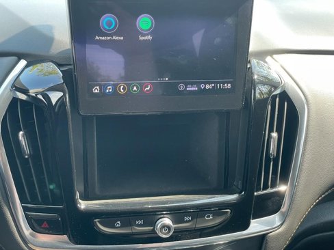 Used 2020 Chevrolet Traverse LT w/ LT Premium Package image 46
