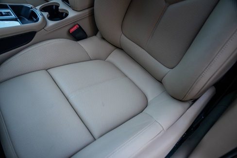 Certified 2025 Porsche Macan image 23