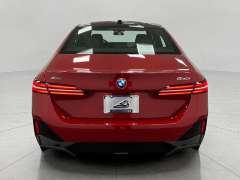 Certified 2024 BMW 540i xDrive w/ Executive Package image 4