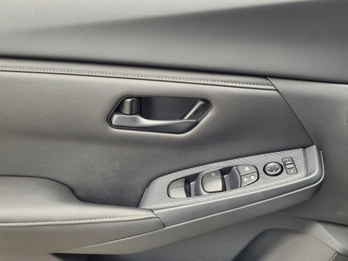 New 2025 Nissan Sentra S w/ Lighting Package image 11
