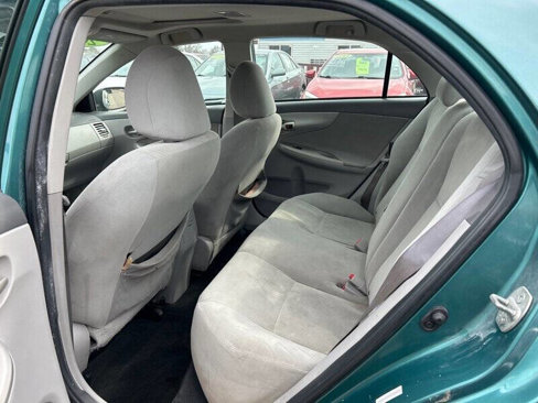 Used 2010 Toyota Corolla LE image 14