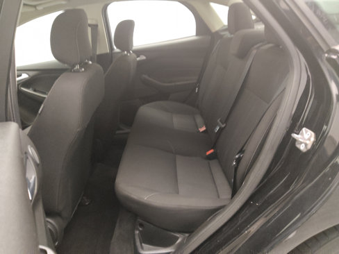 Used 2018 Ford Focus SEL image 18