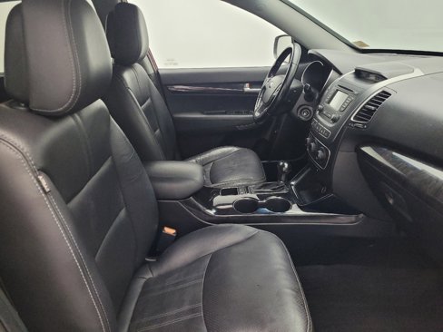 Used 2015 Kia Sorento LX image 21