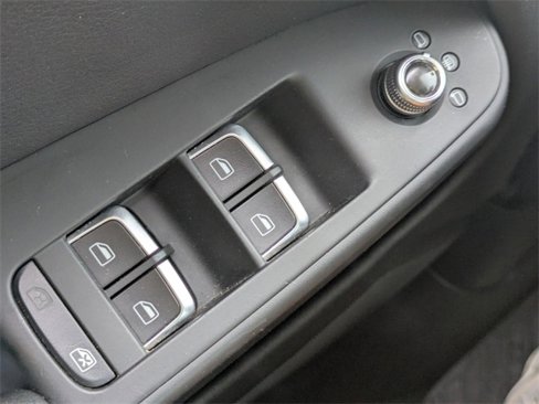 Used 2013 Audi A4 2.0T Premium Plus w/ Premium Plus Pkg image 22