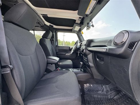 Used 2018 Jeep Wrangler Unlimited Sport S image 14
