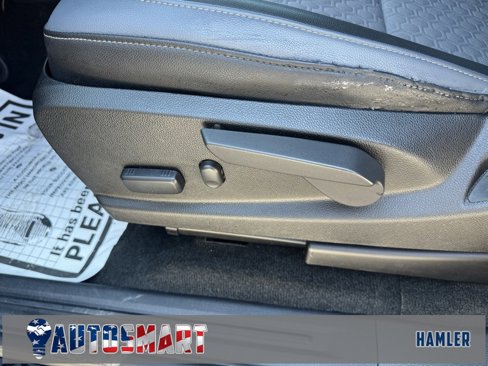 Used 2016 Chevrolet Colorado Z71 image 16