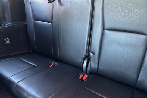 Used 2024 Toyota Highlander XLE image 32