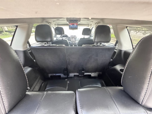 Used 2015 Dodge Journey Crossroad w/ Flexible Seating Group image 26